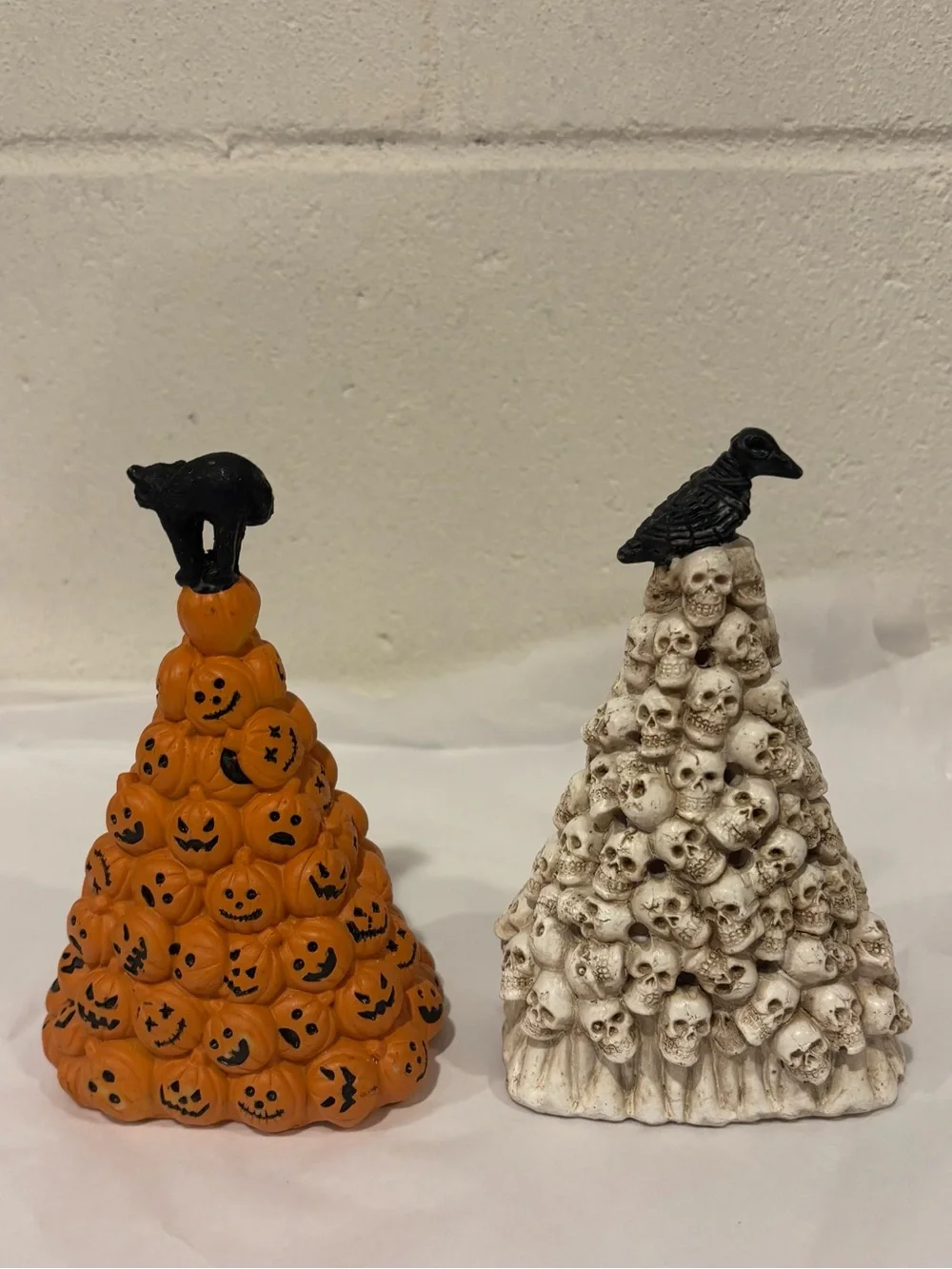 Halloween light changing pumpkin skull tree tabletop spooky decor